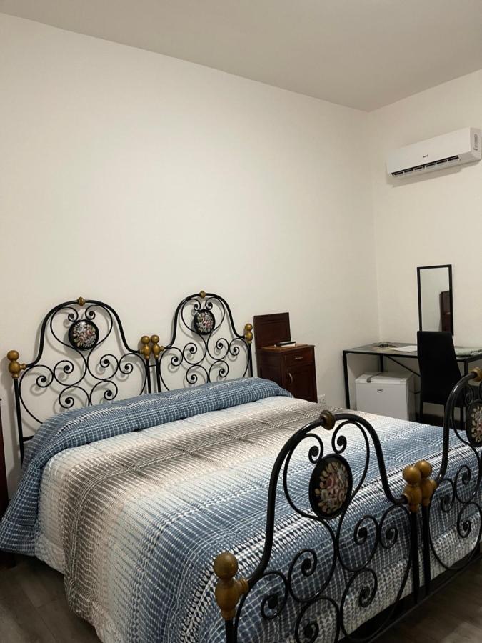 In The World Hotel Alghero Exterior photo