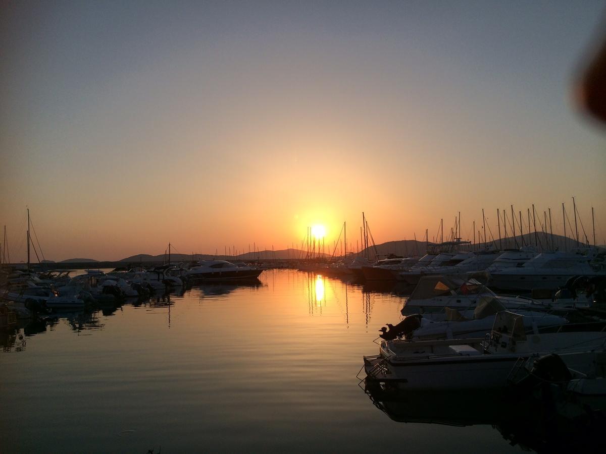 In The World Hotel Alghero Exterior photo